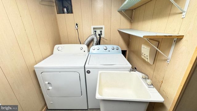 7835 PERRY, Nottingham, MD 21236