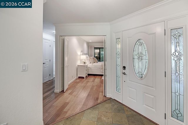 618 Terra California Dr 2, Walnut Creek, CA 94595