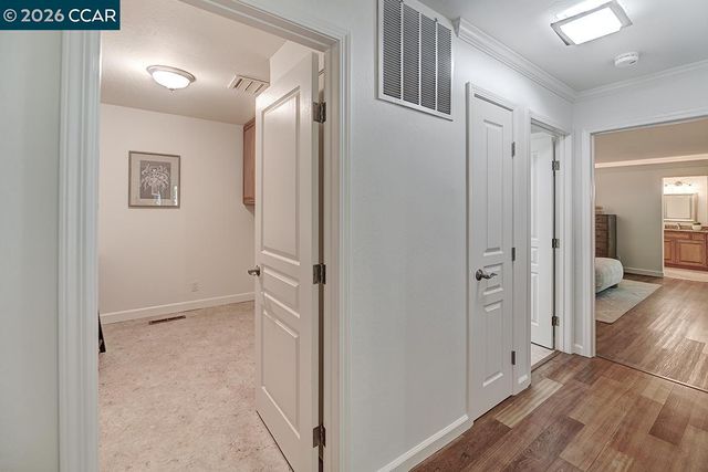 618 Terra California Dr 2, Walnut Creek, CA 94595