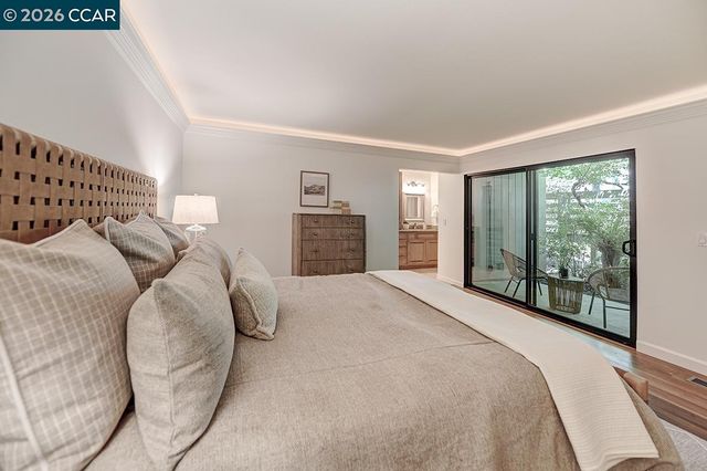 618 Terra California Dr 2, Walnut Creek, CA 94595