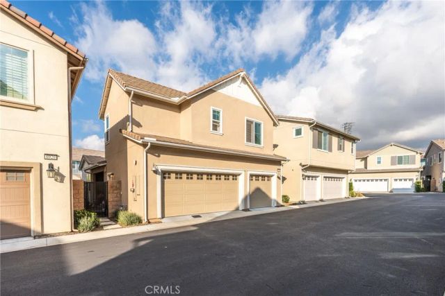 6914 Stonecrop, Fontana, CA 92336