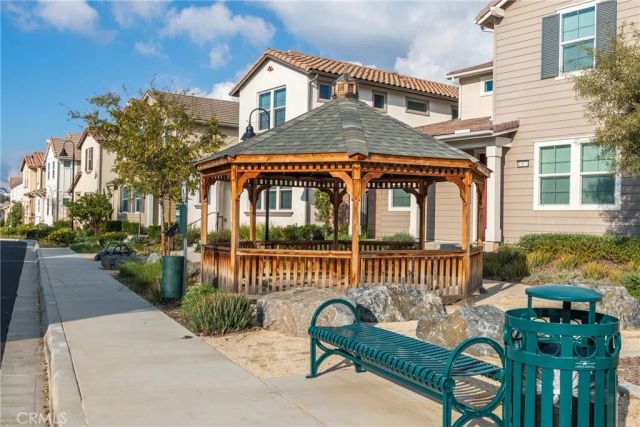 6914 Stonecrop, Fontana, CA 92336