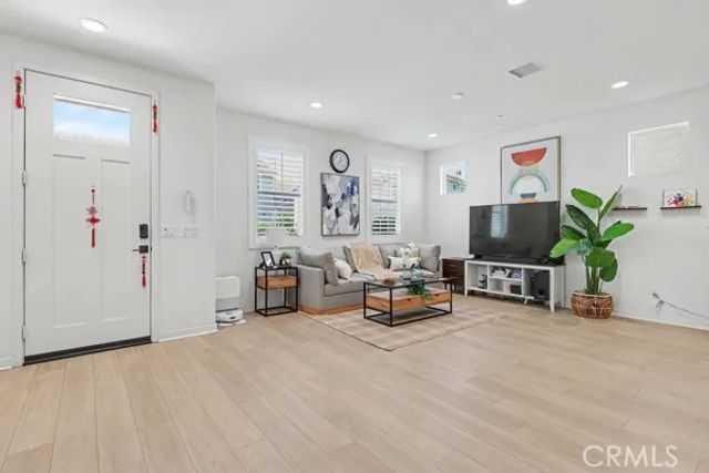 6914 Stonecrop, Fontana, CA 92336