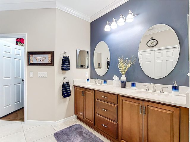 130 BELLA VISTA TERRACE 10C, North Venice, FL 34275