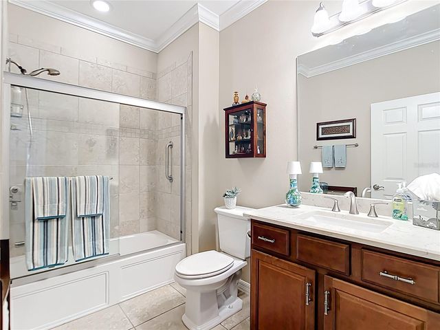 130 BELLA VISTA TERRACE 10C, North Venice, FL 34275