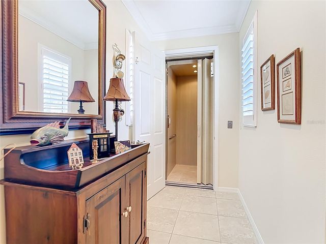 130 BELLA VISTA TERRACE 10C, North Venice, FL 34275