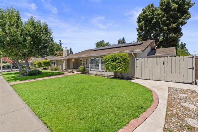 3629 Five Forks Dr, Stockton, CA 95219