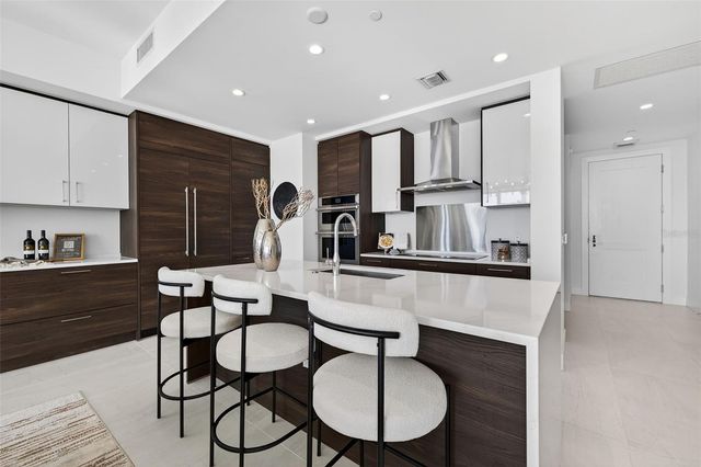 301 1ST STREET S 3205, St Petersburg, FL 33701