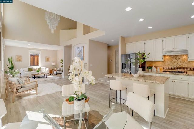 3091 Windmill Canyon Dr., Clayton, CA 94517