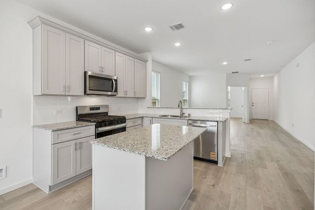 30531 Wolfburn Street, Waller, TX 77484