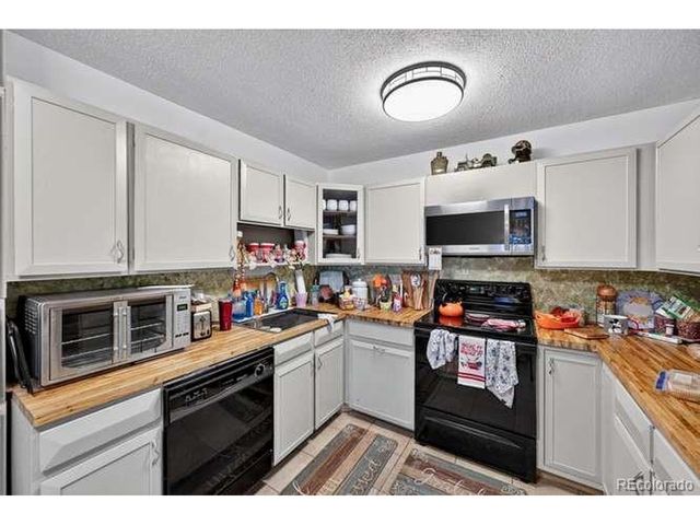 9380 E Center Ave 65-1B, Denver, CO 80247
