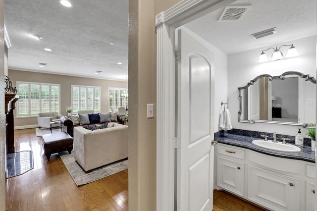 21115 Park Oak Court, Cypress, TX 77433