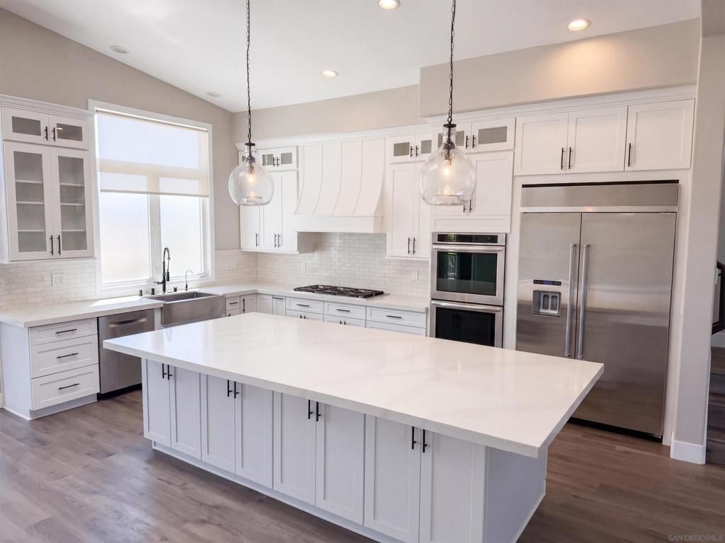 1596 Aldorado, Vista, CA 92084 — photo 2