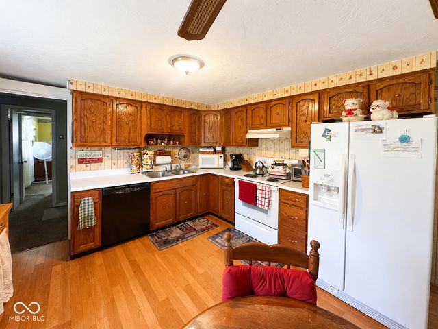 2498 E 100 N, Anderson, IN 46012