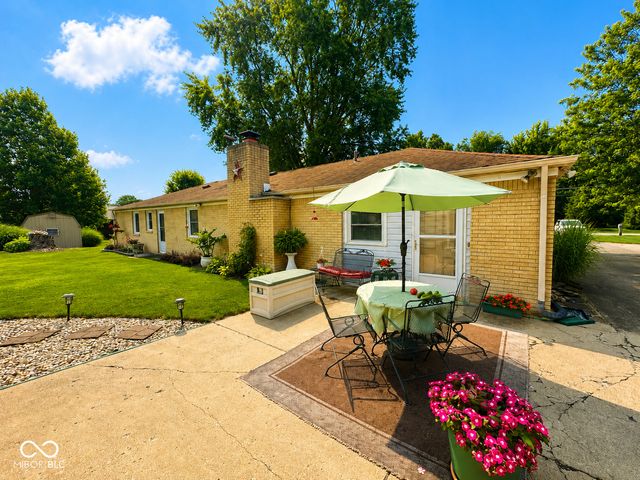2498 E 100 N, Anderson, IN 46012