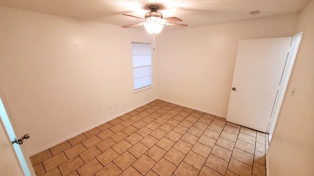 3427 Republic Drive, Forest Hill, TX 76140