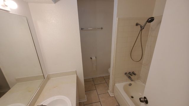 3427 Republic Drive, Forest Hill, TX 76140
