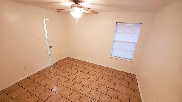 3427 Republic Drive, Forest Hill, TX 76140