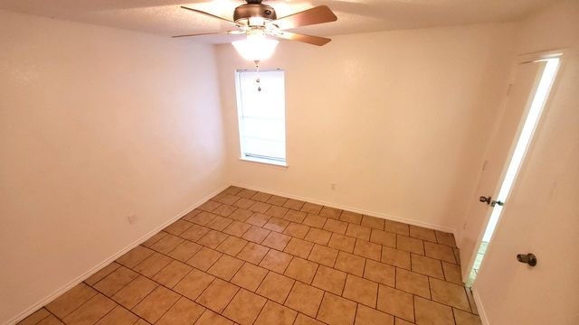 3427 Republic Drive, Forest Hill, TX 76140