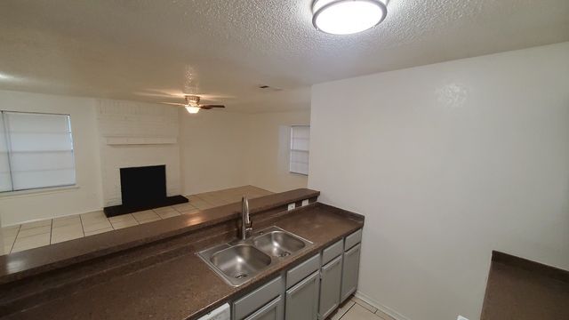 3427 Republic Drive, Forest Hill, TX 76140