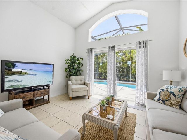 178 HIDEAWAY BEACH LN, Kissimmee, FL 34746