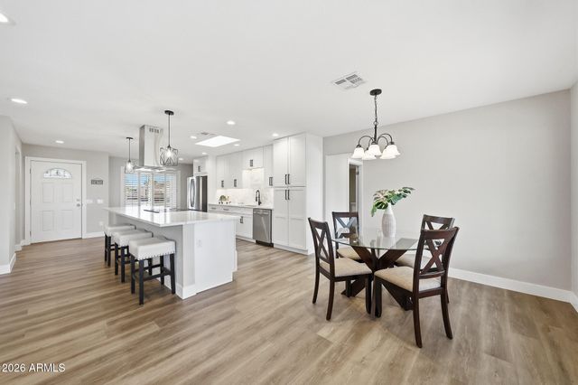 16006 N 99TH Drive, Sun City, AZ 85351