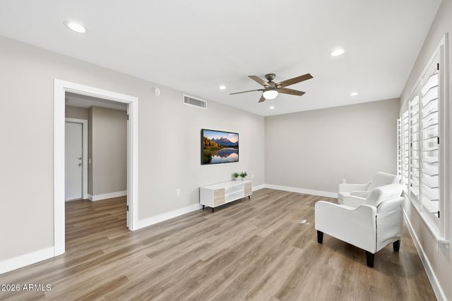 16006 N 99TH Drive, Sun City, AZ 85351