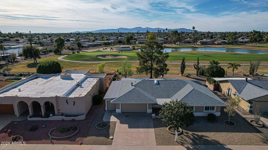Image 53 of property listing at 16006 N 99TH Drive, Sun City, AZ 85351