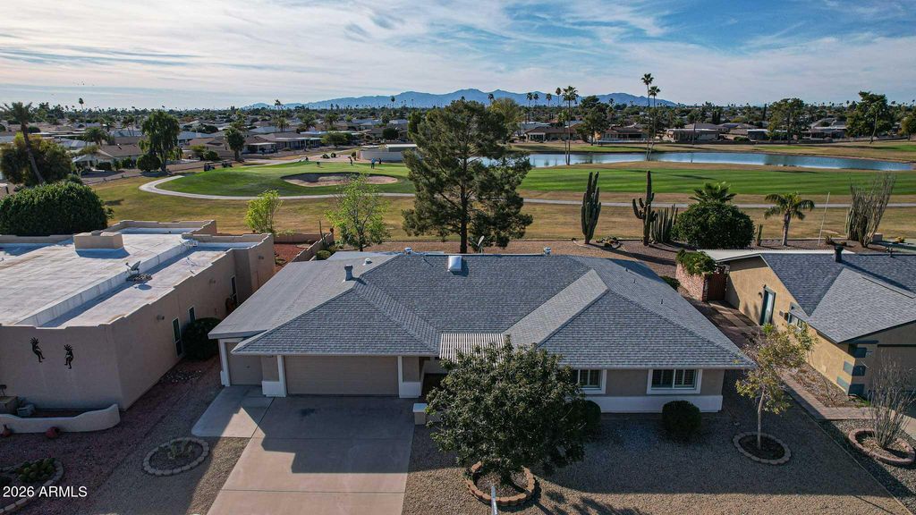 Image 54 of property listing at 16006 N 99TH Drive, Sun City, AZ 85351