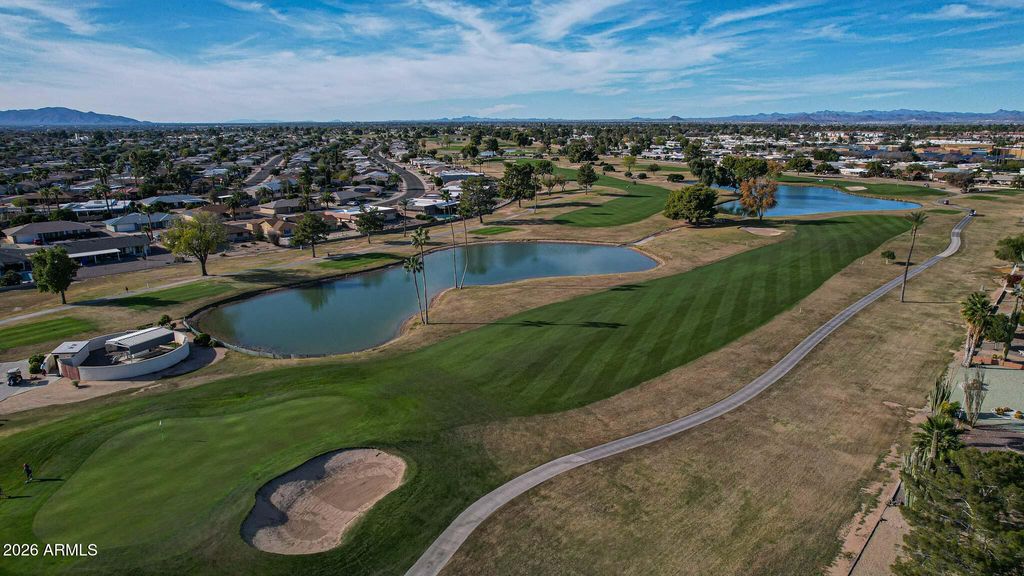 Image 61 of property listing at 16006 N 99TH Drive, Sun City, AZ 85351
