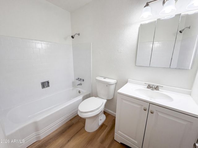 1457 W 7TH Avenue, Mesa, AZ 85202