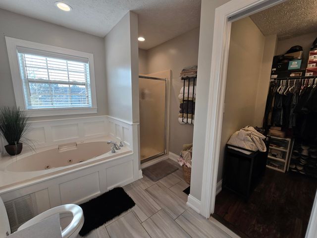 173 Whisper Woods Drive, Somerset, KY 42503