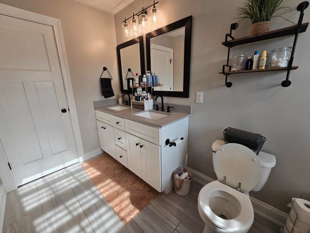 173 Whisper Woods Drive, Somerset, KY 42503