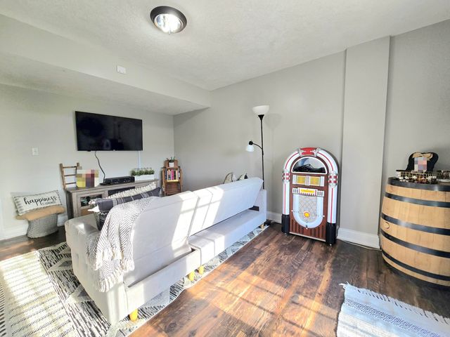 173 Whisper Woods Drive, Somerset, KY 42503