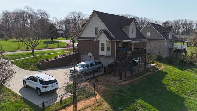 173 Whisper Woods Drive, Somerset, KY 42503