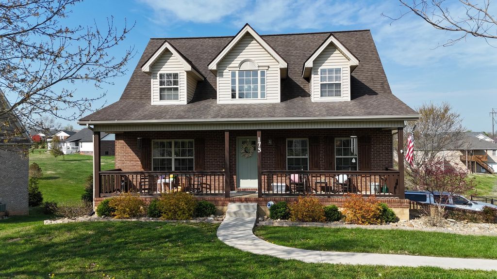 173 Whisper Woods Drive, Somerset, KY 42503