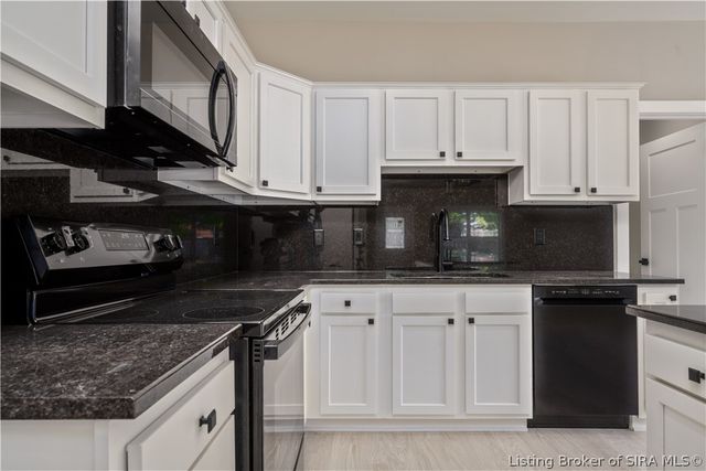 1753 McDonald Lane, New Albany, IN 47150