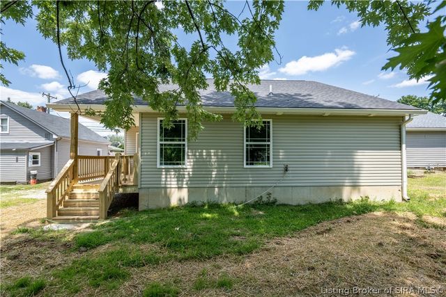 1753 McDonald Lane, New Albany, IN 47150