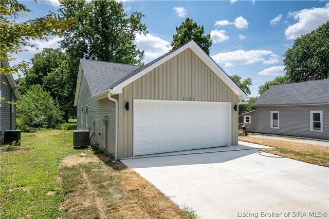 1753 McDonald Lane, New Albany, IN 47150