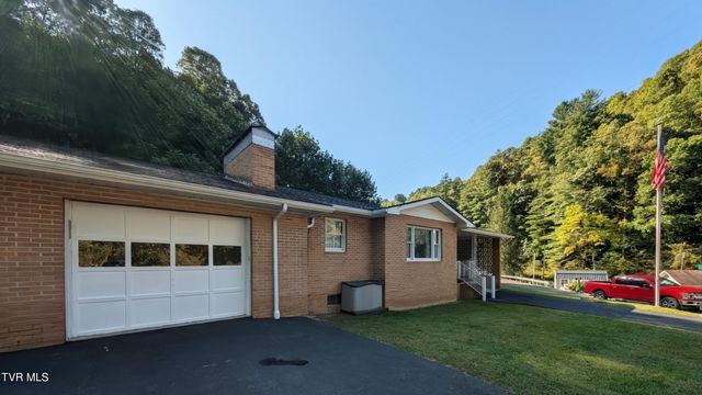 118 Turner Road, Clinchco, VA 24226