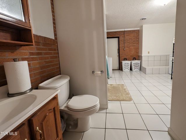 118 Turner Road, Clinchco, VA 24226