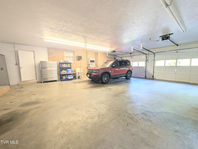 118 Turner Road, Clinchco, VA 24226