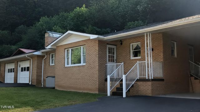 118 Turner Road, Clinchco, VA 24226