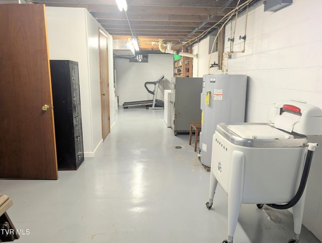 118 Turner Road, Clinchco, VA 24226