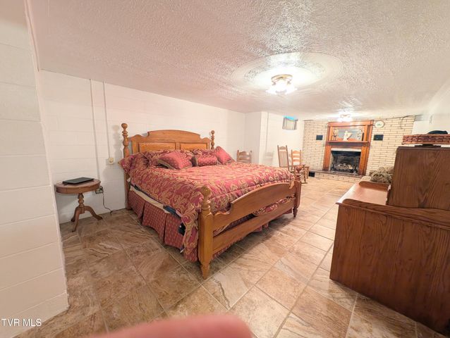 118 Turner Road, Clinchco, VA 24226