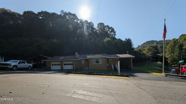 118 Turner Road, Clinchco, VA 24226