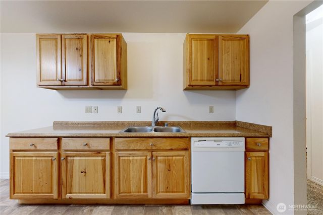 249 S Tausick Way, Walla Walla, WA 99362