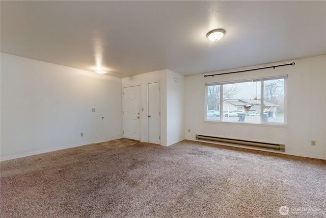 249 S Tausick Way, Walla Walla, WA 99362