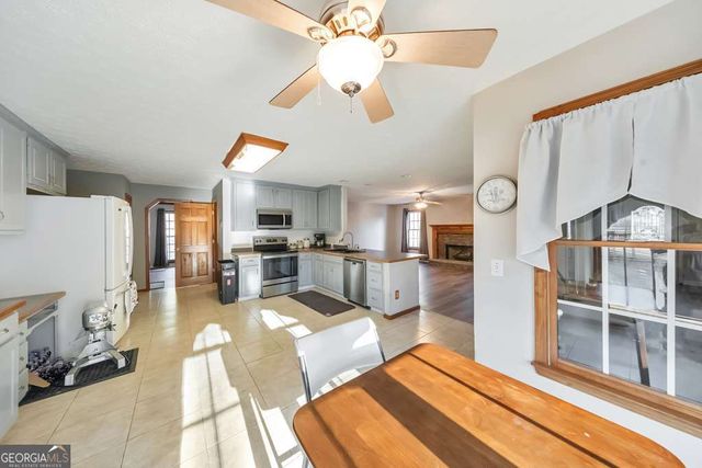 663 Hiram Way, Hiram, GA 30141