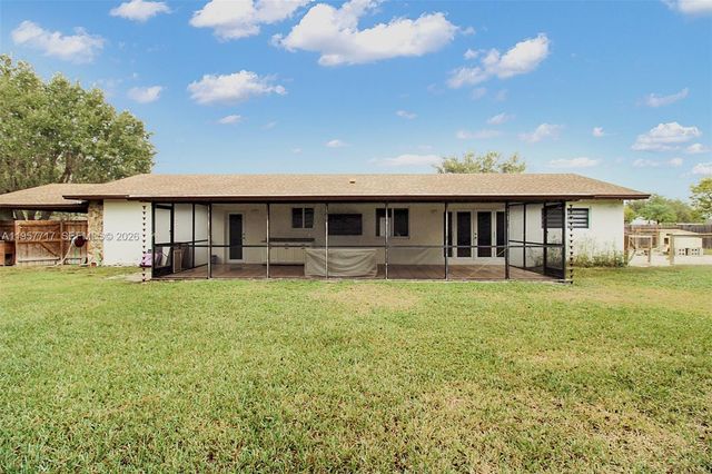 19520 SW 307th St, Homestead, FL 33030